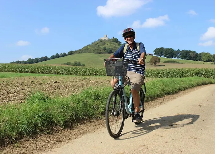 Famos Schlafen Guest house *